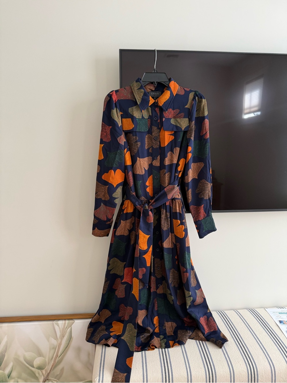 Gracia sz small Fall Ginkgo leaf dress navy blue